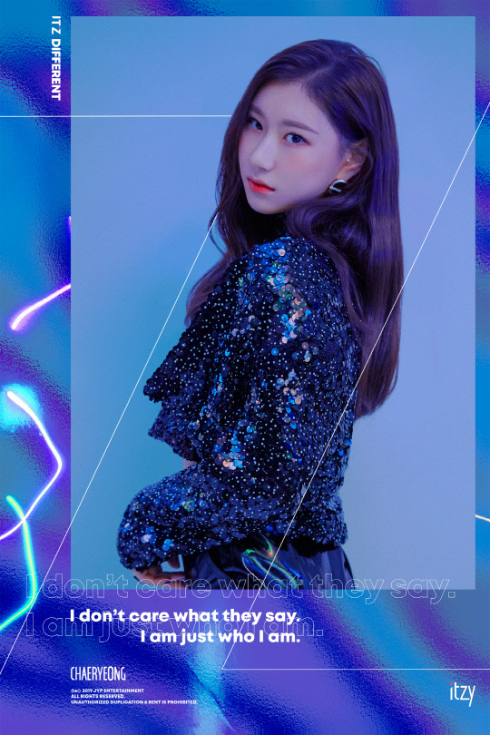 JYP ½ÅÀÎ ITZY(ÀÕÁö) ä·É ƼÀú °ø°³! `·¯ºí¸®vsÄ«¸®½º¸¶` 1ÀÎ2»ö ¸Å·Â JYP ½ÅÀÎ ITZY(ÀÕÁö) ä·É ƼÀú °ø°³! `·¯ºí¸®vsÄ«¸®½º¸¶` 1ÀÎ2»ö ¸Å·Â